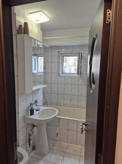 Particular inchiriez Garsoniera Rahova - Sebastian - Nasaud - 290 euro - 7