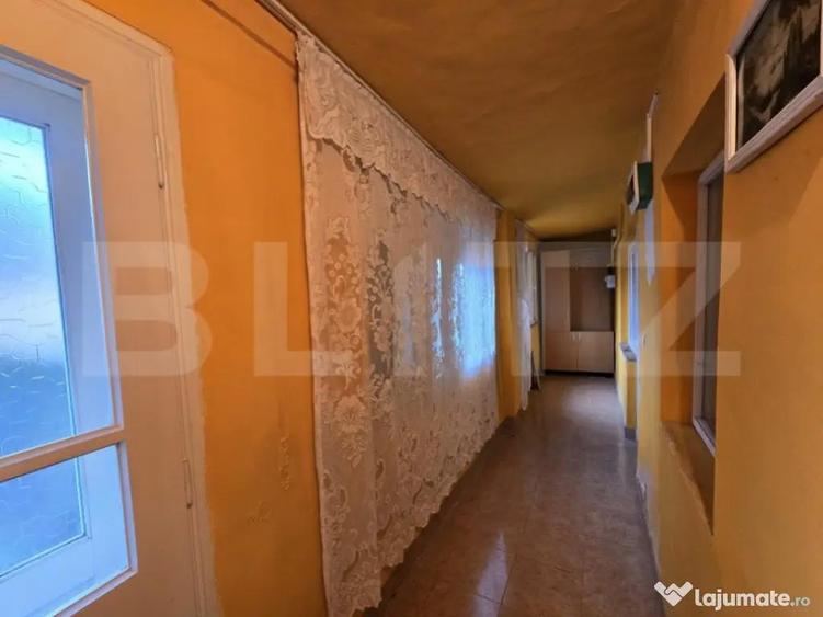 Casa cu 5 camere ?i teren de 461 mp, zona Poiana - 8