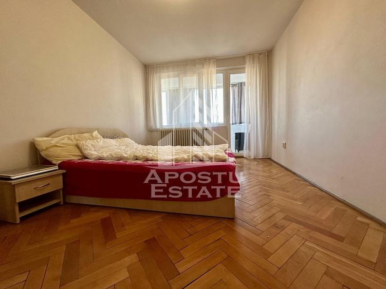 Apartament cu 3 camere de vanzare, lift, zona Sagului, Timisoara - 5