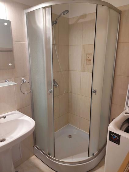 Inchiriez garsoniera zona Micro 1 - 4