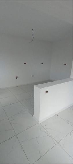 Casa De Vanzare In Valu Lui Traian - 2