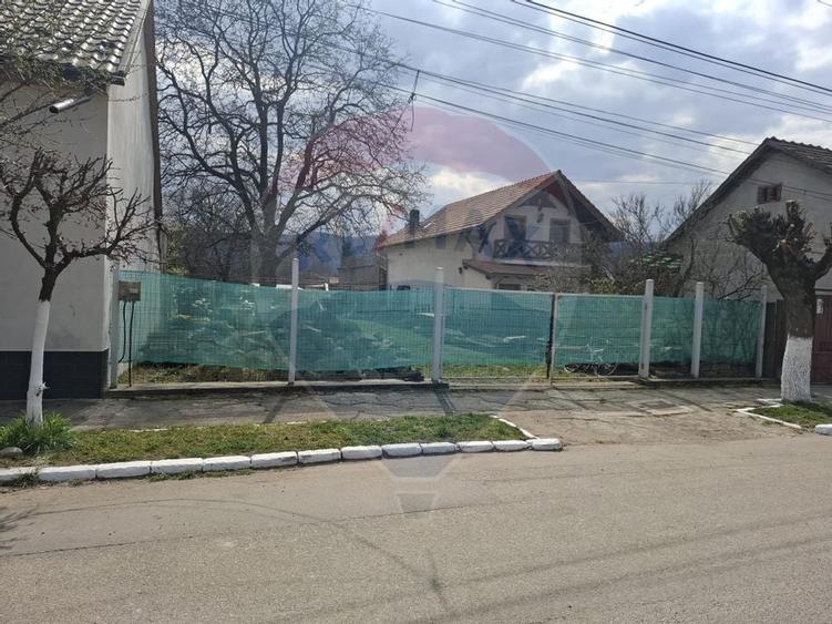 Teren 879mp Sighetu Marmatiei / Strada Primaverii - 1