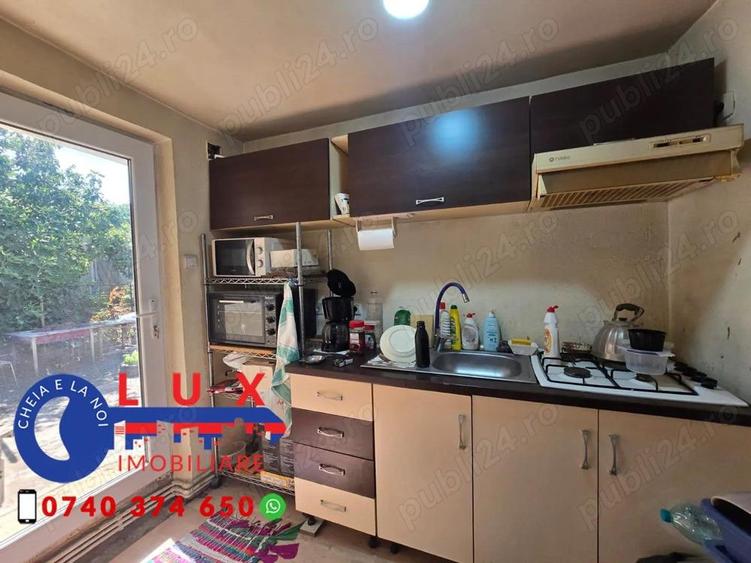 ID 6713 Casa de vanzare in Zona Pia?a Noua - 6