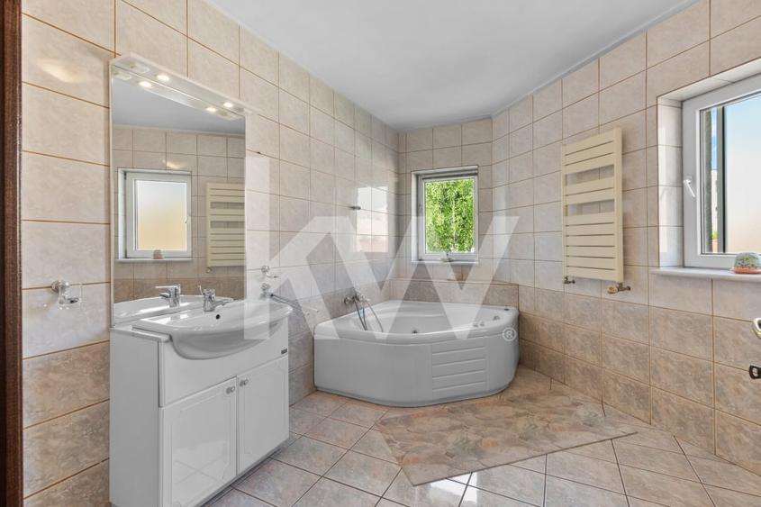 Casa de vanzare in Brasov - singur in curte - 458 mp teren - 17