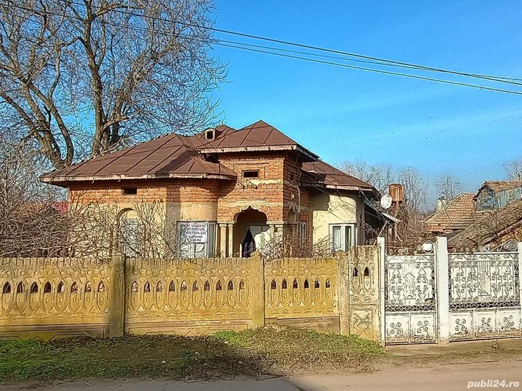 Vanda Casa cu teren 900 m - 2