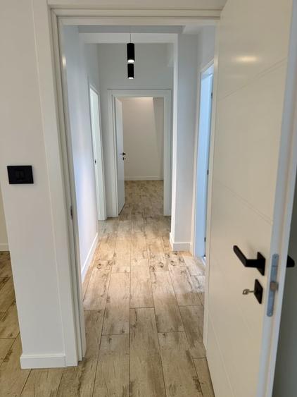 Casă cu 4 camere cu Teren 434 Mp în Central