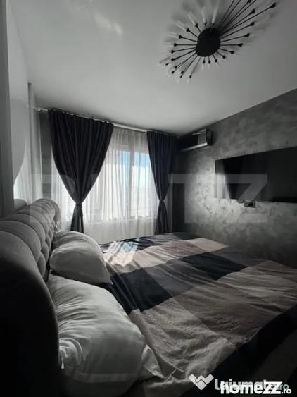 Apartament cu 4 camere decomandat în Central