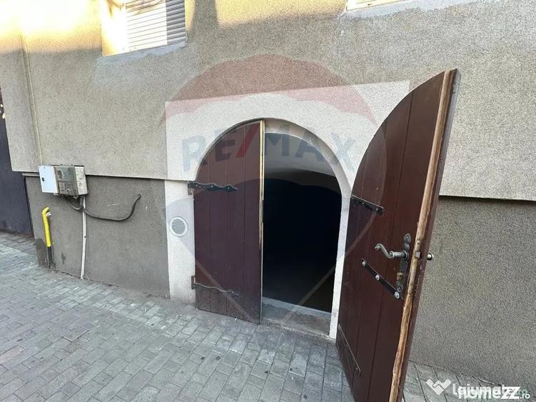 Spațiu comercial, de 30 mp, în Orașul Vechi