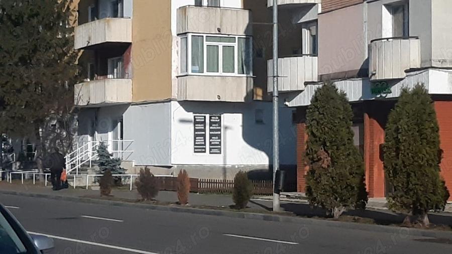 Spațiu comercial, de 60 mp, în Semicentral