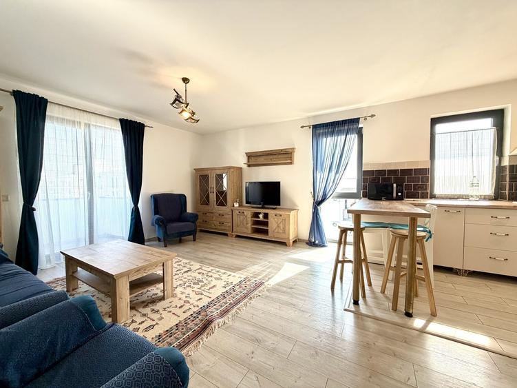 Apartament cu 2 camere decomandat, mobilat în Aradului