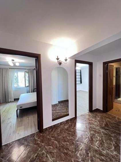 Apartament cu 3 camere decomandat, mobilat în Bragadiru
