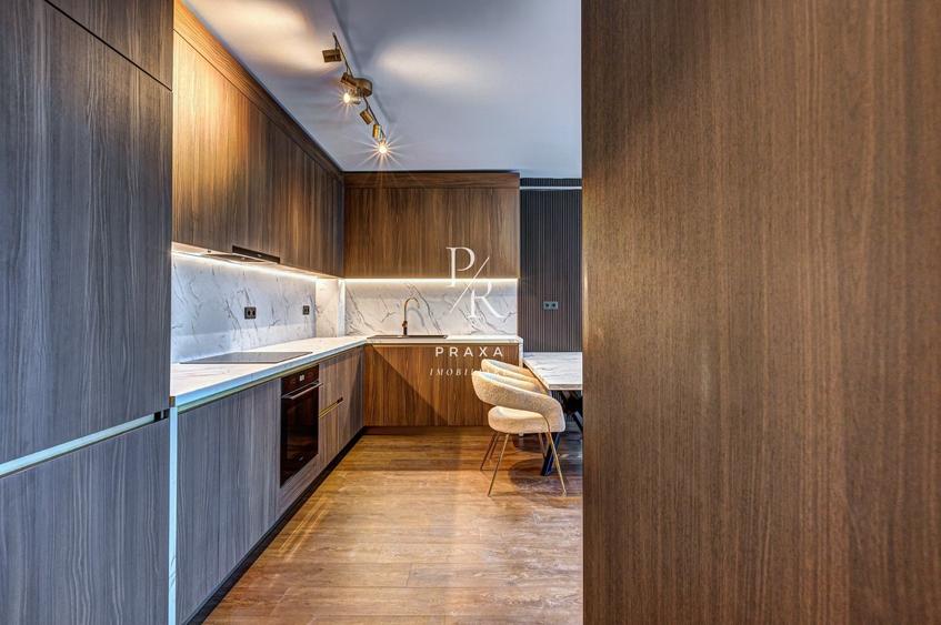 Apartament cu 2 camere semidecomandat, mobilat în Florești