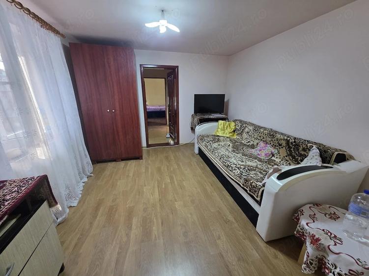 Casă cu 3 camere cu Teren 239 Mp în Apollo
