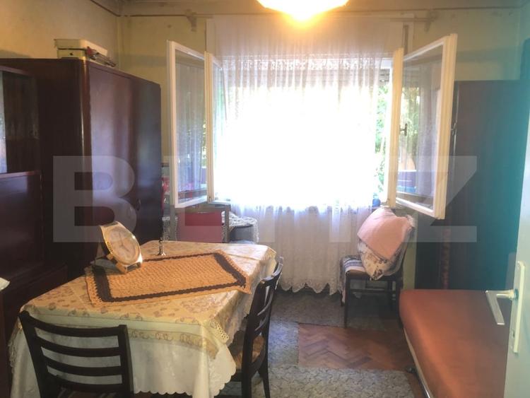 Apartament cu 4 camere decomandat, mobilat în Micro 15