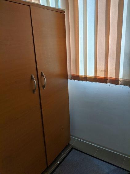 Apartament cu 3 camere semidecomandat în Sud