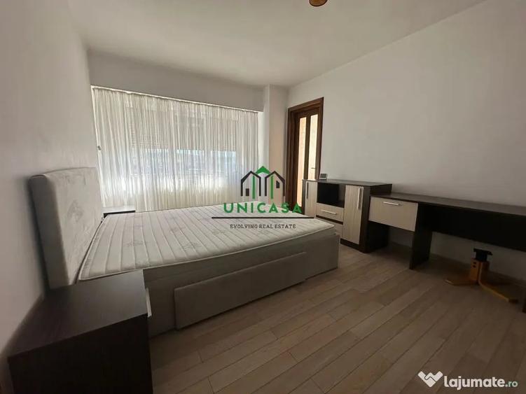 Apartament cu 3 camere decomandat în Ostroveni