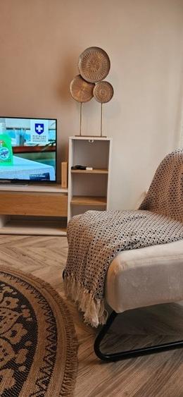 Apartament cu 2 camere semidecomandat în Universitate