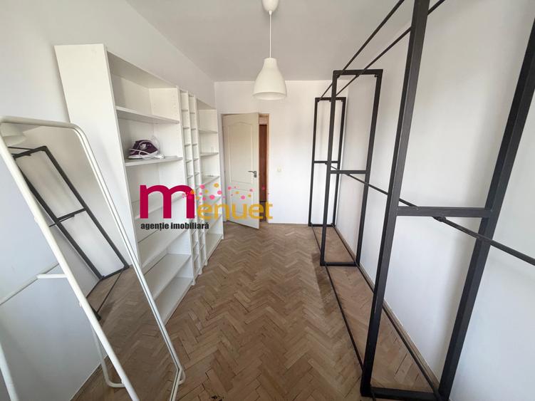 Apartament cu 3 camere în Babadag