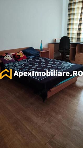 Apartament cu 3 camere semidecomandat, mobilat în 1 Decembrie 1918