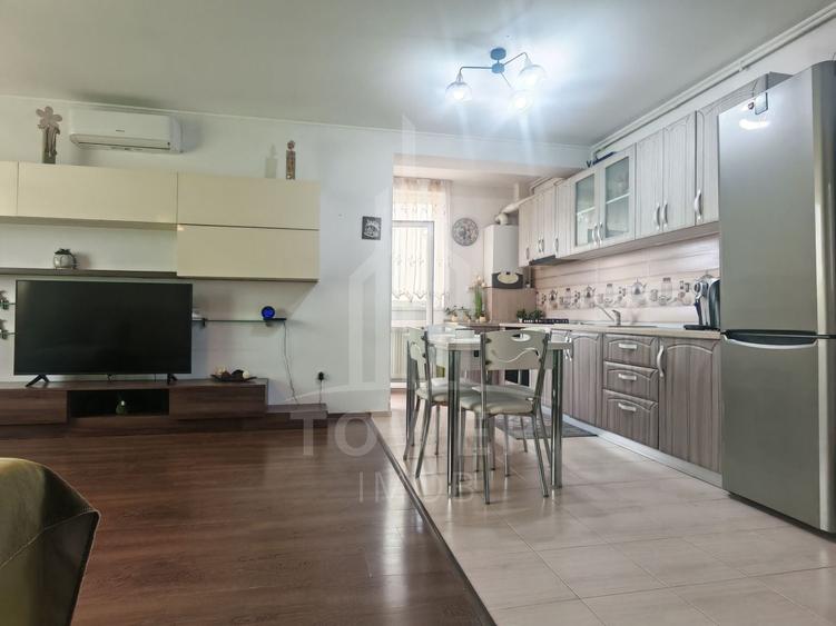 Apartament cu 3 camere decomandat, mobilat în Șelimbăr