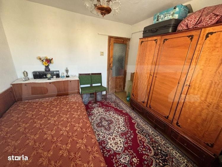 Apartament cu 3 camere decomandat în Micro 12