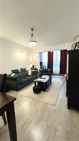 Apartament cu 3 camere decomandat, mobilat în Km 4-5