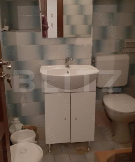 Apartament cu 4 camere decomandat în Griviței
