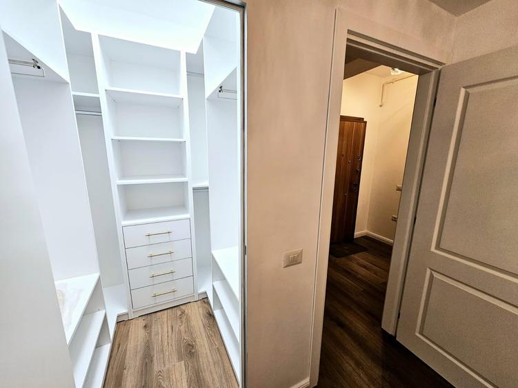 Apartament cu 2 camere semidecomandat în Vitan