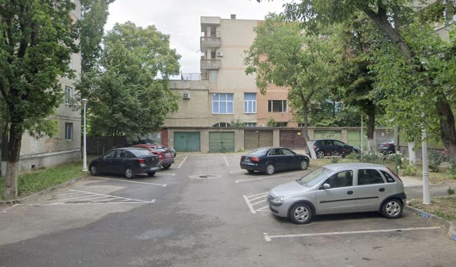 Garaj cu CF, 20 mp, Piata Bucuresti.  12 500 E (neg). Comision 0 - 2