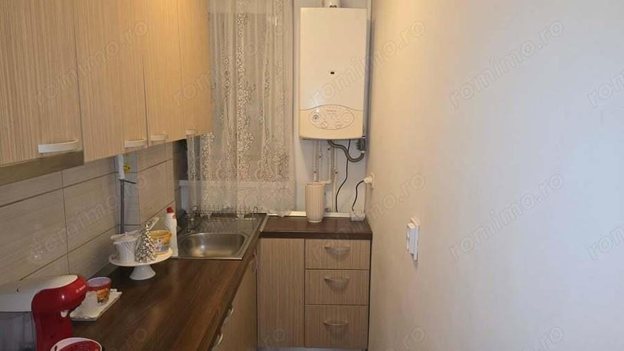 Vand apartament cu 2 camere in Deva, zona Dacia (Romanilor), etaj 2, mobilat si utilat integral - 2