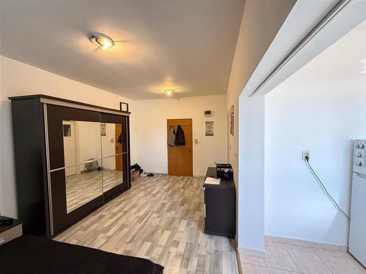 APARTAMENT 1 CAMERA | STRADA RAZBOIENI | ORADEA - 2