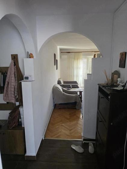 Apartament 2 camere de vanzare , Carpati 2 , Str. Ganea , et. 4 , 67.900 euro neg. - 4