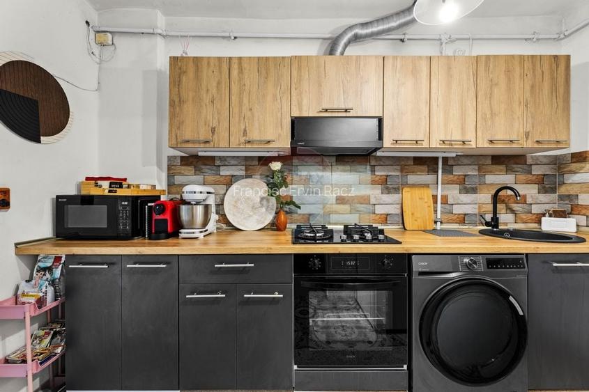 Apartament 2 camere si curte privata de vanzare zona Gradiste