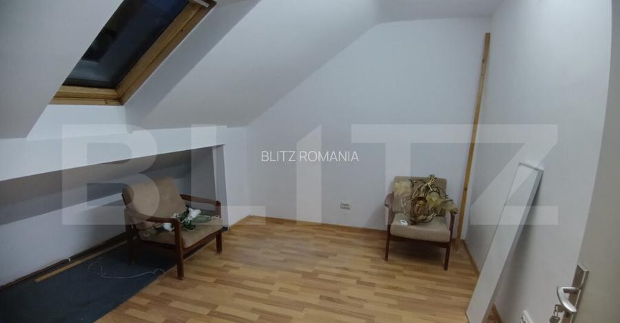 Spatiu de inchiriere, 3 camere, 89 mp, zona piata din centru