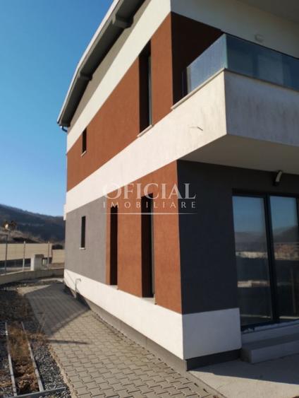 Casa tip duplex | 2 Parcari | Magnoliei | Floresti - 4