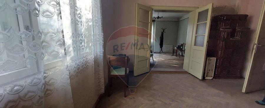 Casa individuala cu teren generos - 2