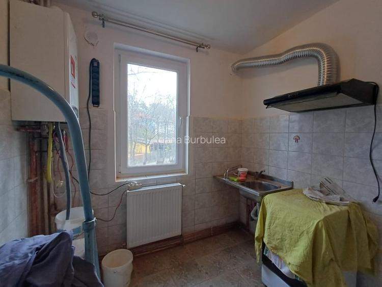 Apartament cu 2 camere-Etaj intermediar-Tudor Vladimirescu