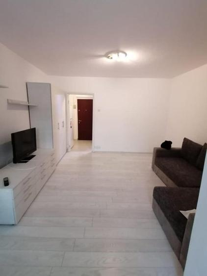 Iancului\Obor\4 Minute Metrou\Garsoniera La Cheie| - 2