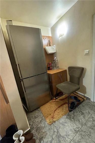 LIPOVEI | 3 CAM | DECOMANDAT | ET.1 | CENTRALA | 2 BAI | 2 BALCOANE | BOXA - 6