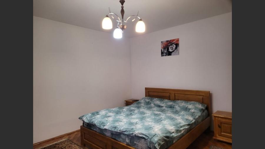 Apartament 3 camere la parter în imobil P+M ,curte proprie 70 mp - 2