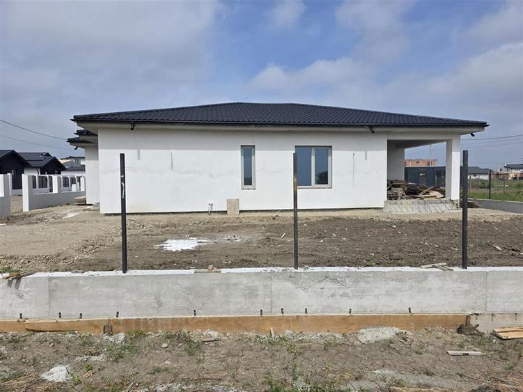 Casa parter in Focsani - Exterior Vest - Carnabel - Pompa de Caldura - 4