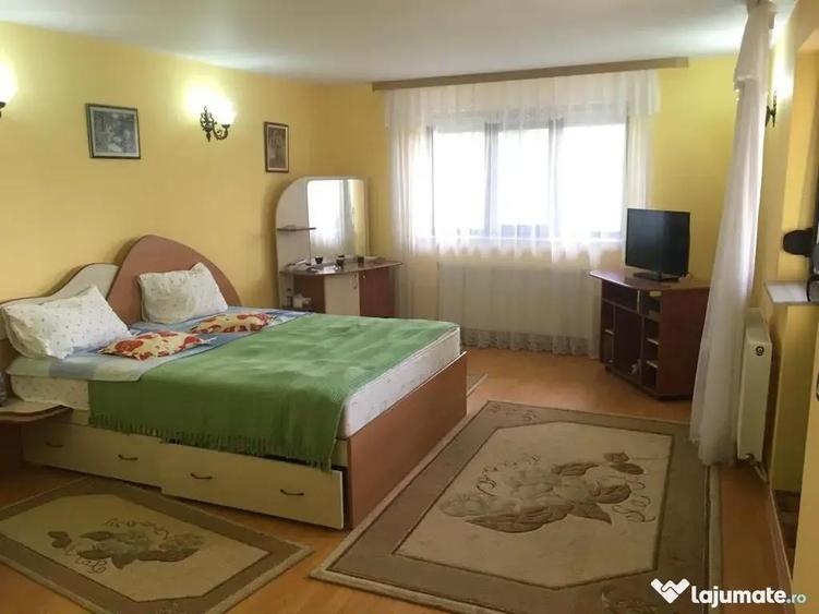 Vila Premium de inchiriat Bucium 350 mp, ideal Firma / Corporate - 1