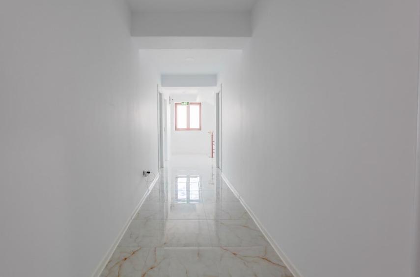 Pensiune de vanzare Costinesti, 26 camere duble, complet functionala - 5