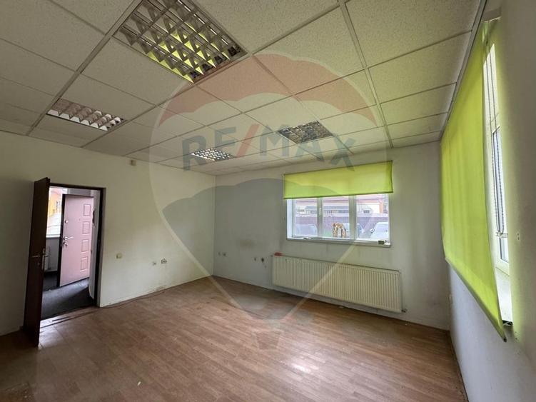 Casă  cu 5 camere de închiriat în zona Marasti, Piața 1 Mai - 1