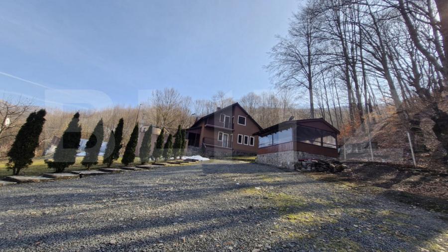 Cabana 5 camere, 140 mp utili, 3000 mp teren,valea Inzelului - 10