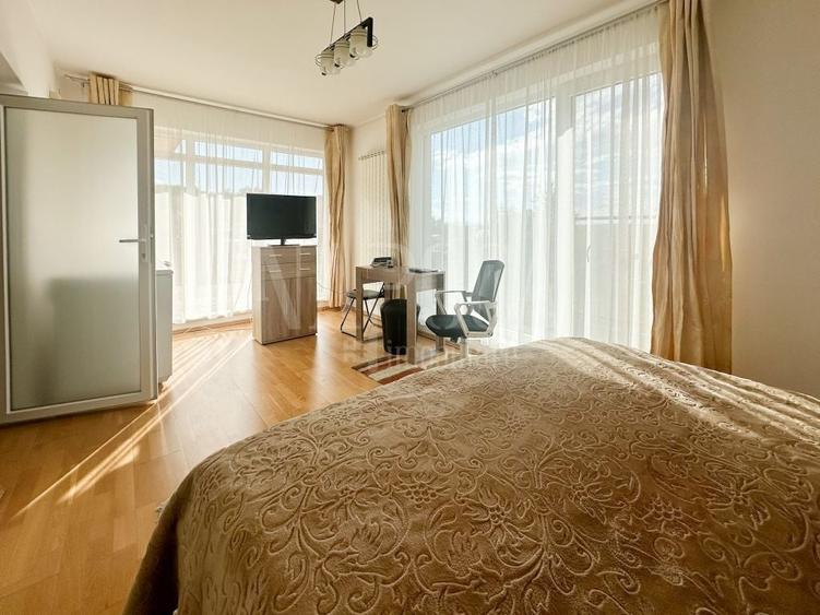 Casă individuală cu 5 camere cu Canalizare în Făget
