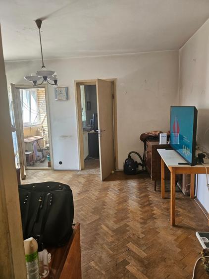 Titan Policlinica, Bdul Nicolae Grigorescu, stradal - 5