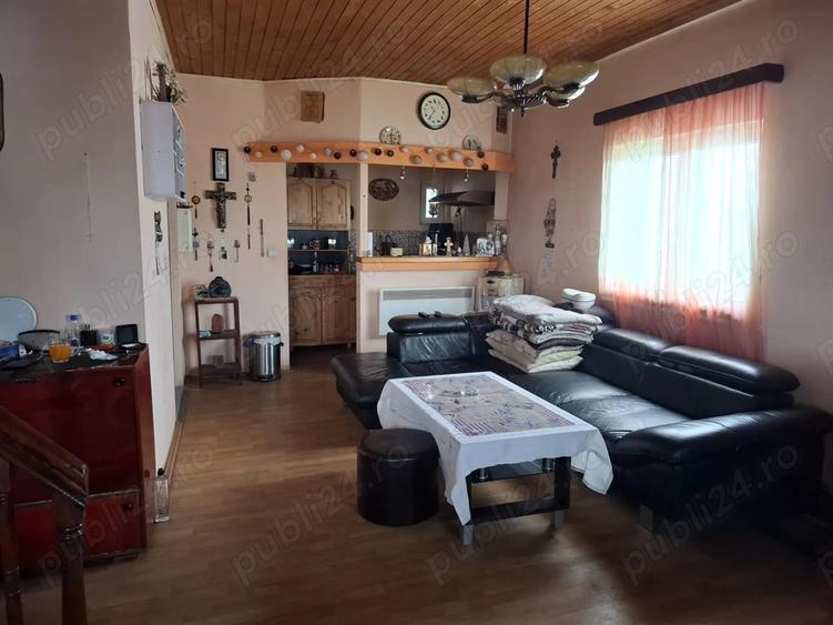 Casa de vanzare - 10