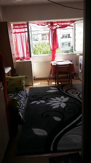 Garsoniera zona buna M17,zona Parc UFO ,Unicarm - 1