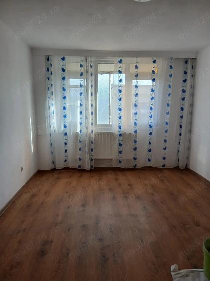 Garsoniera, nemobilata, etaj 3 din 4, A-uri, Tiglina 1 - 4